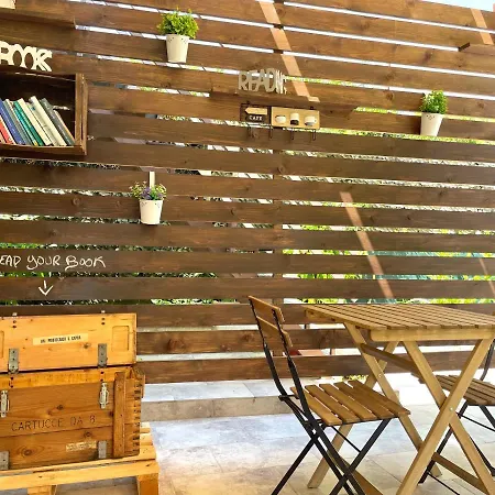 فندق مبيت وإفطار Corocael كاستيلاباتي